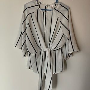 True destiny blouse white and black